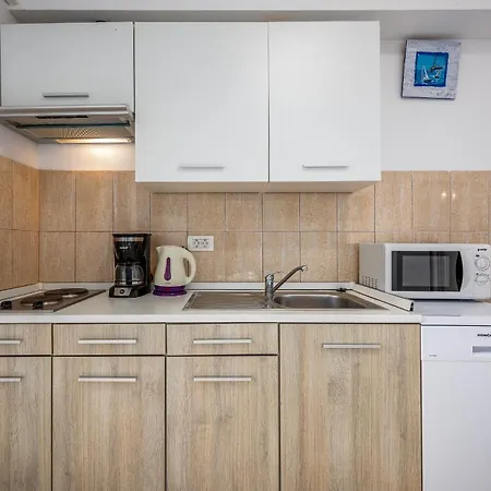 Apartament With A Swimming Pool Drenje, - 22999 *