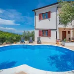Family-friendly With Swimming Pool Drenje - - 22999 アパート *