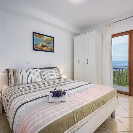 With A Swimming Pool Drenje, Labin - 22999 Apartment *