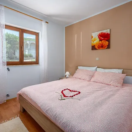 Apartment With A Swimming Pool Drenje, - 22999 *